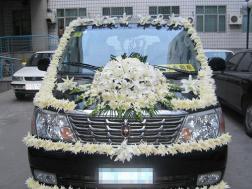 殡仪车