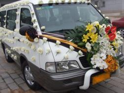 殡仪车